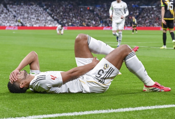 旺财28官方-推迟复出!皇马1.8亿巨星危险了!地位大不如前,球迷:不如离队|贝林厄姆|圣地亚哥-伯纳乌足球场|皇家马德里|巴列卡诺|曼城_新浪体育_新浪新闻