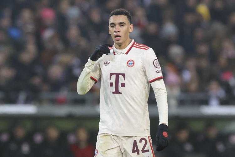 旺财28官方网站-哈曼:穆西亚拉的高薪就像是拜仁的乔丹,但他伤愈后仍未帮助球队